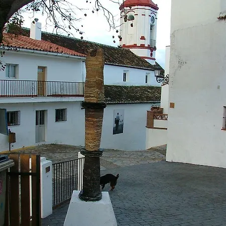 La Del Recovero 3*