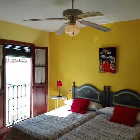 Guest house La Del Recovero 3*